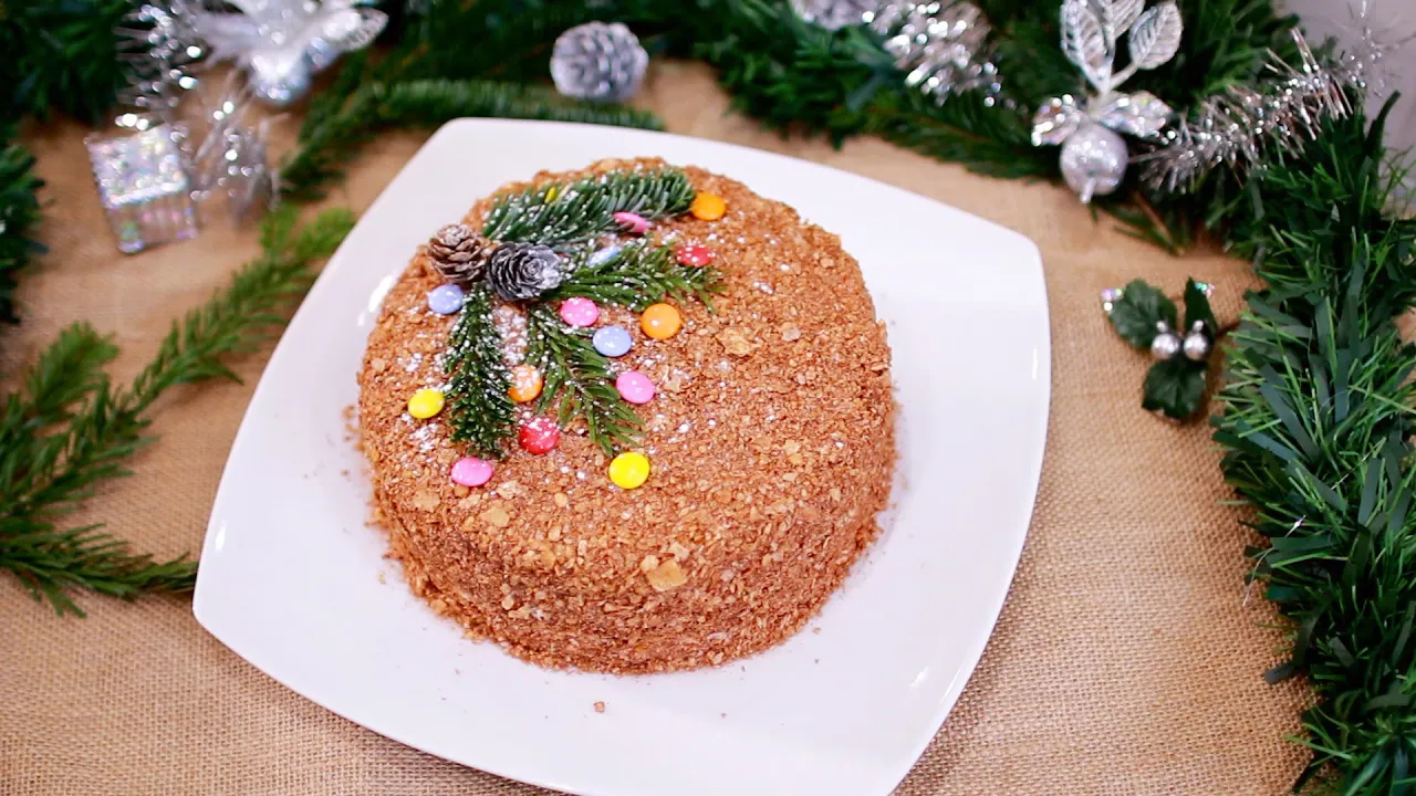 Шоколадный ленивый НАПОЛЕОН с черной смородиной на Новый год. Быстрый вариант торта на праздник.